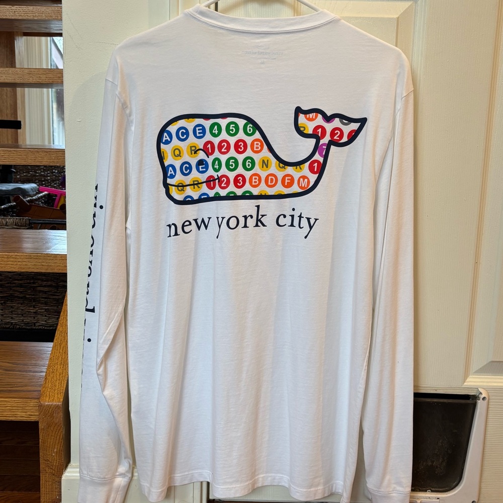 NWOT VV NYC tee